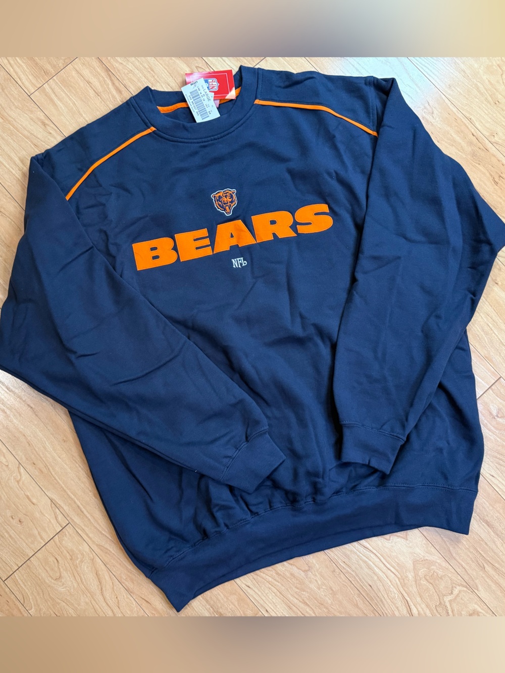 Chicago Bears NFL Navy Blue Pullover Sweatshirt Men’s Large NWT Embroidered Logo